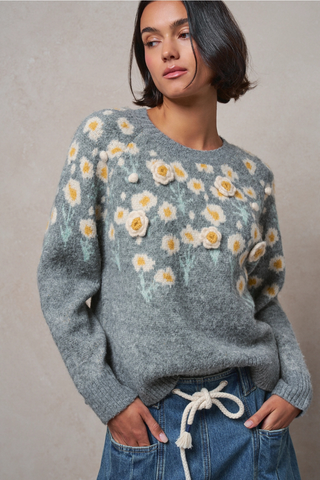 Daisy Embossed 3D Floral Knit Sweater - Grey UDSW0218