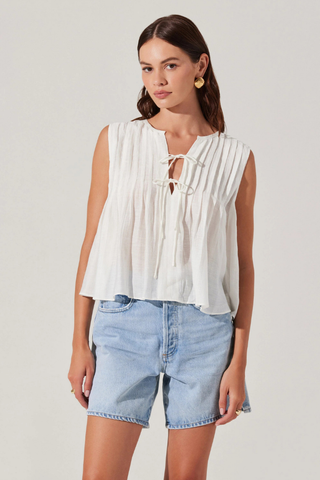ASTR Lavanna Pleated Tie-Front Top