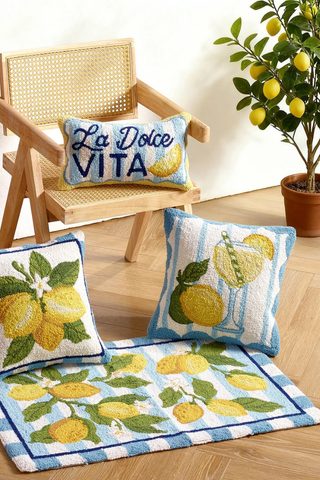 La Dolce Vita Hook Pillow