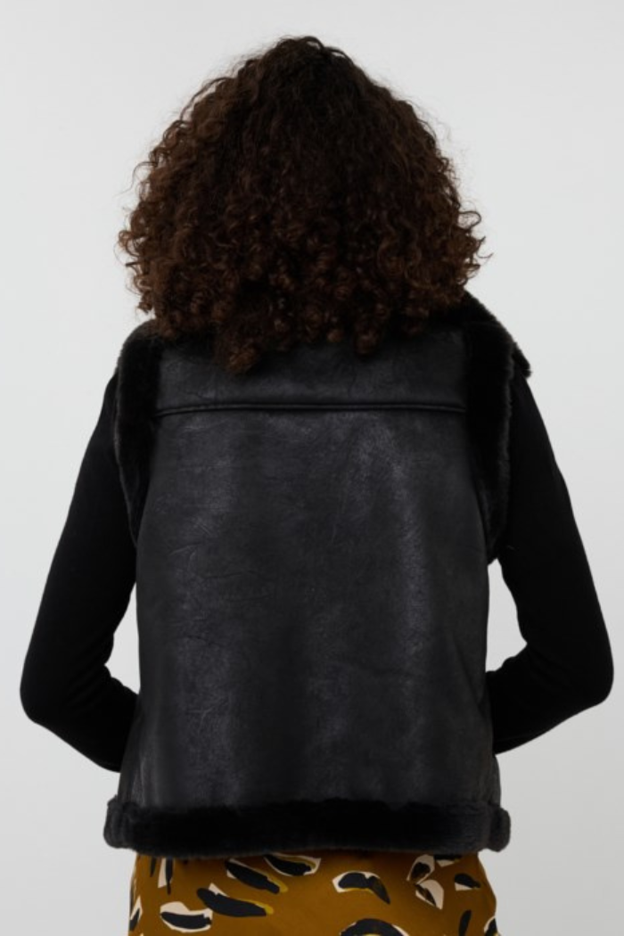 EsQualo Shearling Vest F2537502