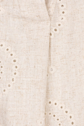 EsQualo Sleeveless Linen Embroidered Blouse