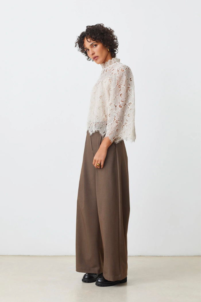 Suncoo Lucia Short Lace Blouse