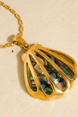 Flânerie by MAIQ Cydnee Gold Non-Tarnish Abalone Shell Necklace