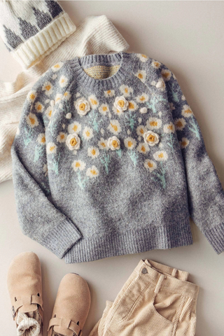 Daisy Embossed 3D Floral Knit Sweater - Grey UDSW0218