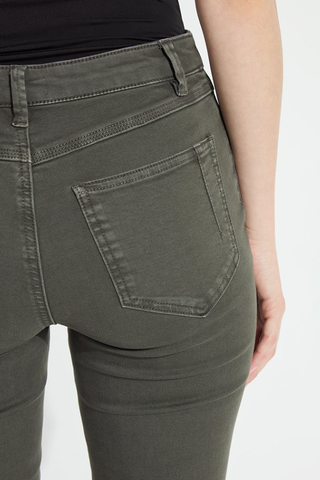 Ankle Estelle Everyday Flare Denim Lyssé 13-3813-M9
