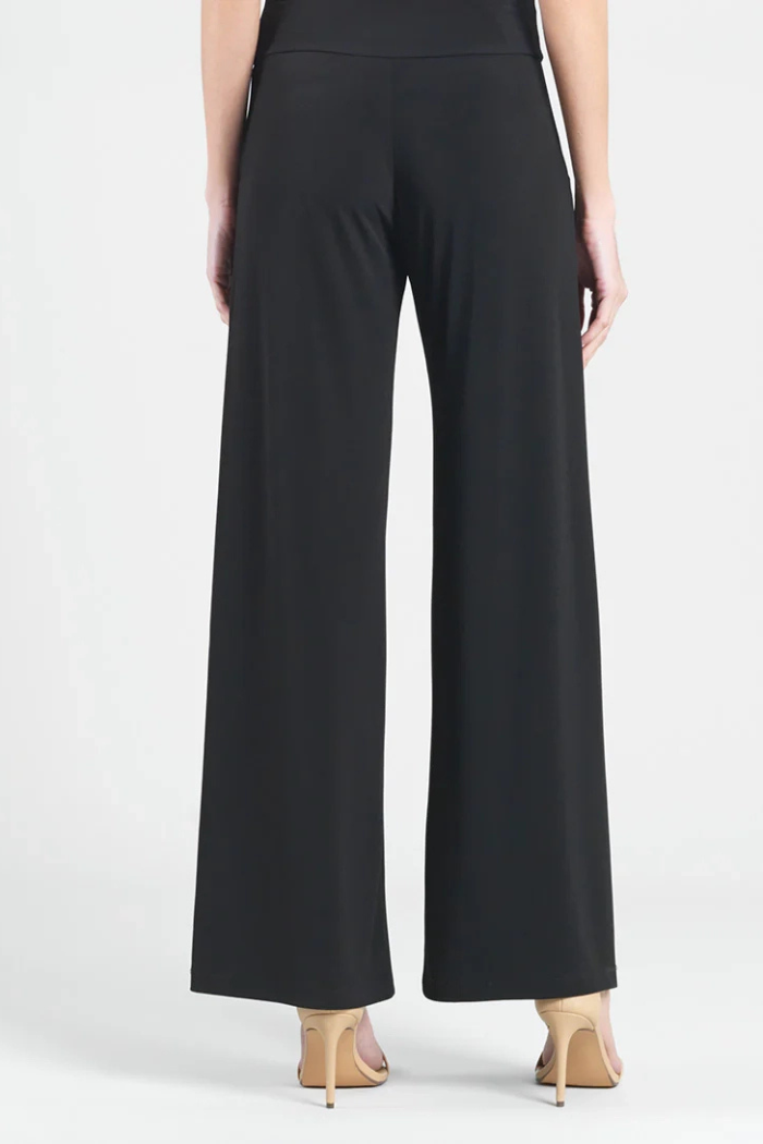 The Ultimate Wrinkle-Free Wide Leg Travel Pant – Classic Black with Pockets