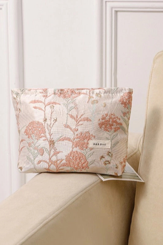 Cute Flower Textured Embroidery Makeup Bag Dipped Shop DP25C584