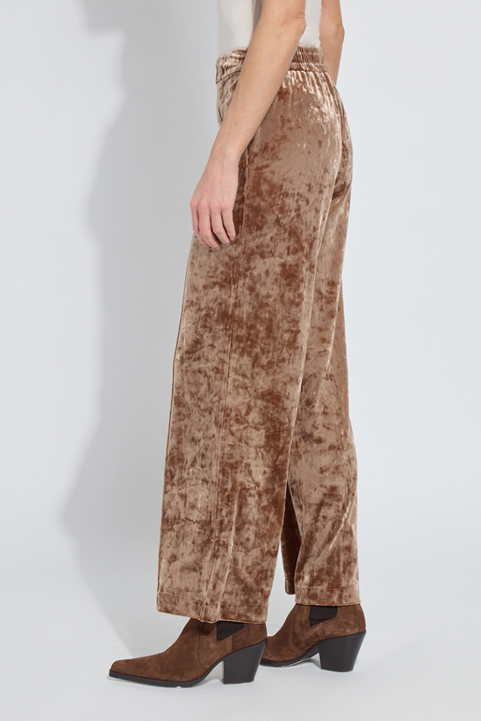 Lyssé Shay Crushed Velvet Pant 10-3259-M8