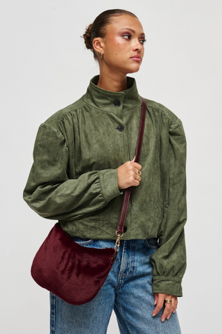 Jordan Faux Fur Crossbody - Burgundy Urban Expressions 29746F