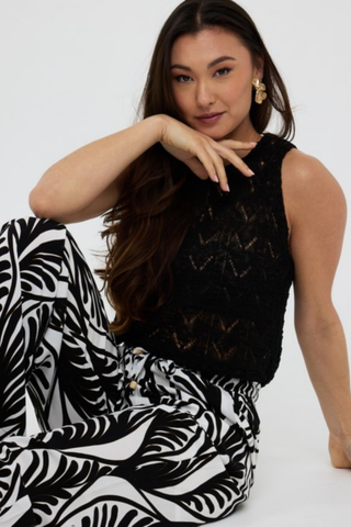 EsQualo Fancy Knit Top - Black