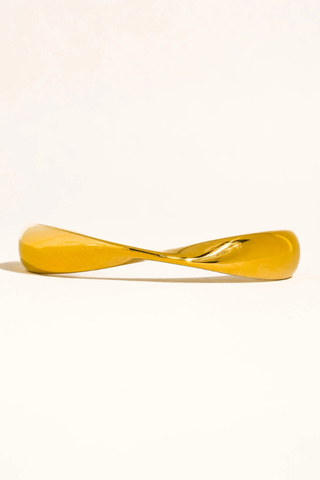 Flânerie by MAIQ Fioren 18K Gold Non-Tarnish Sleek Twist Cuff Bracelet - Gold