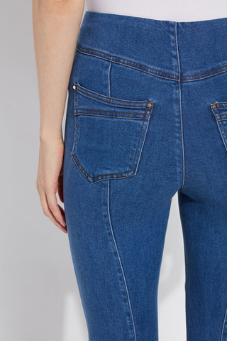 Lyssé Jade Stretch Tencel Denim Flare (27" Inseam) 13-3527-M9