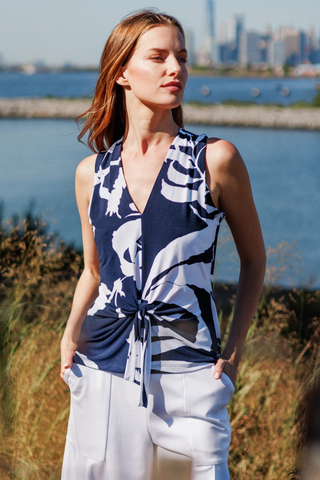 Clara Sunwoo Abstract V-Neck Front Tie Sleeveless Soft Knit Top T49P29