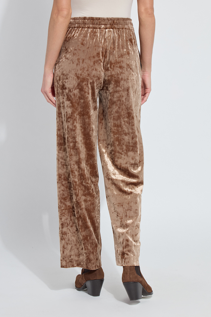 Lyssé Shay Crushed Velvet Pant 10-3259-M8