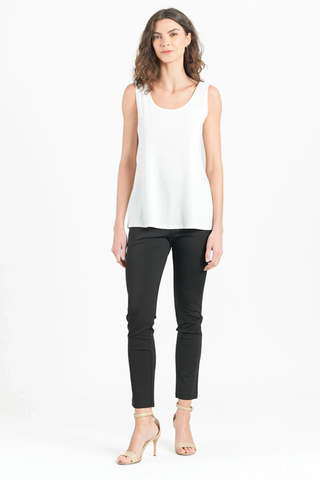 Signature Wrinkle-Free Mid-Length Scoop Neck Tank – Classic White