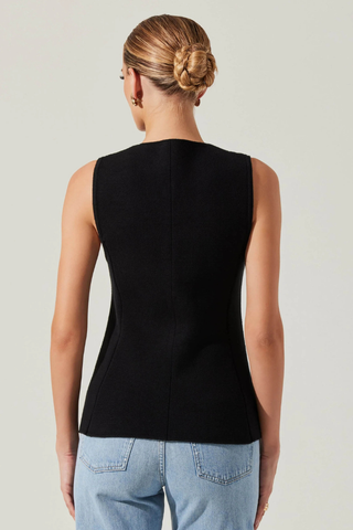 ASTR Jayce V-Neck Sweater Vest
