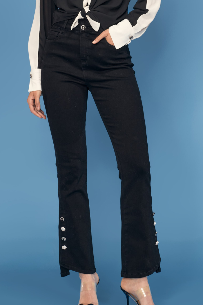 oo la la Button Trim Detail Jeans M9910