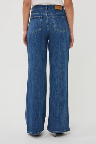 EsQualo SP2612018 Wide Fit Trouser Jeans with Studs Blue jeans worn by a person on a white background
