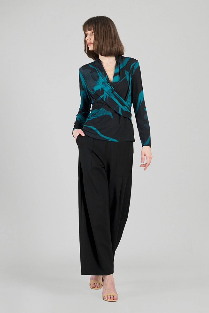 Clara Sunwoo Floral Print Draped V-Neck Ruched Soft Knit Top T414P4