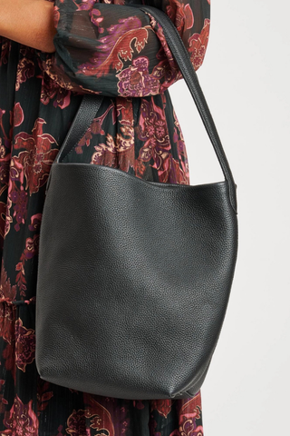 Odette Bucket - Black