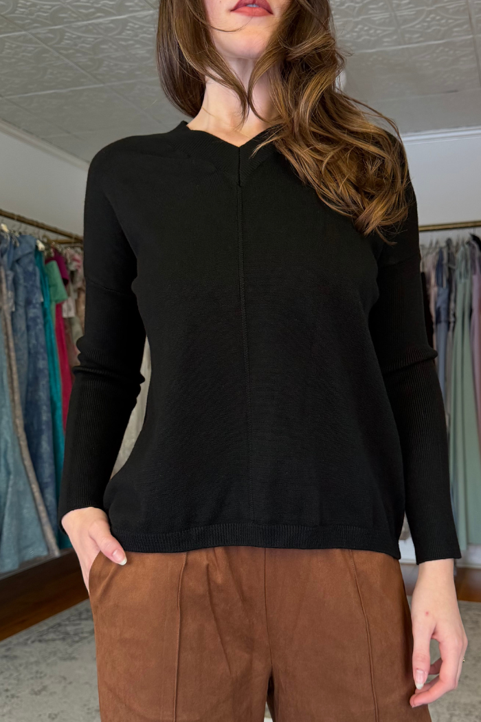 Scandal Italy Courtney Sweater Black