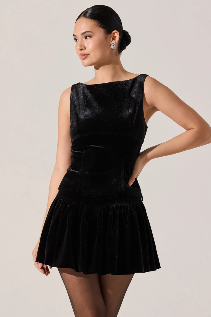 ASTR Jinnie Velvet Boat Neck Top ACT19036