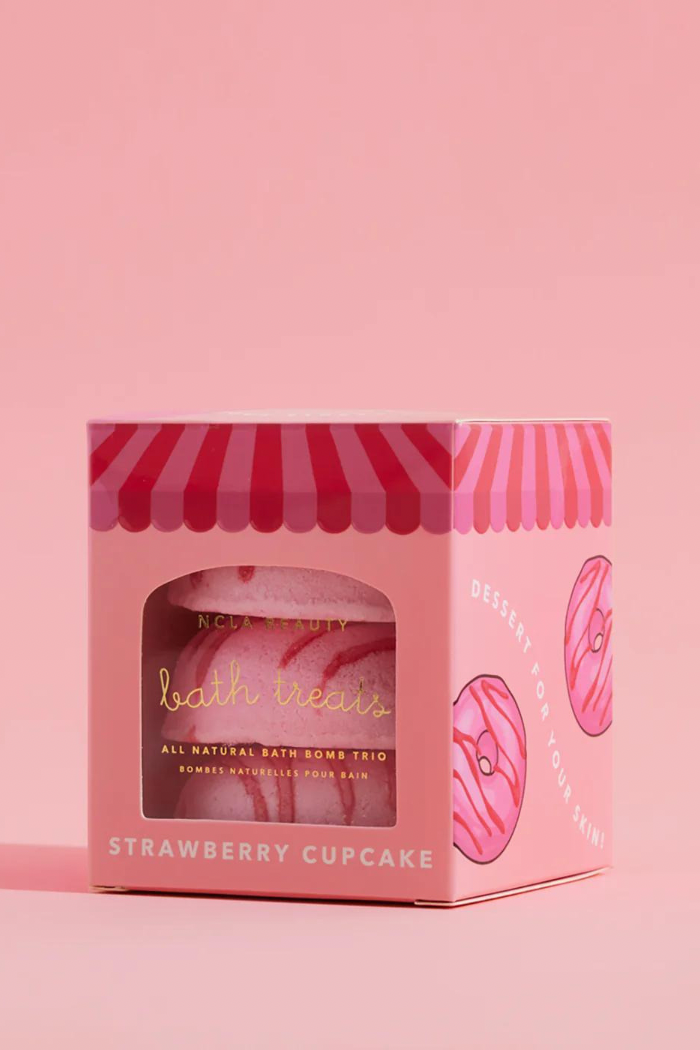 NCLA Beauty Strawberry Cupcake Bath Treats