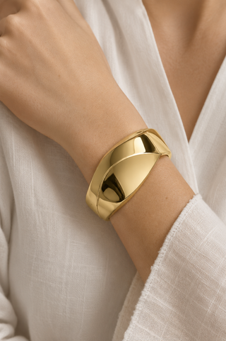 Sculpted Orbit Bracelet 26835-B Carissima Bijoux