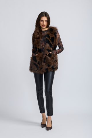Side Buckle Faux Fur Vest oo la la M10321