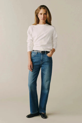 The Vancouver Straight Jeans in Honeymoon Warp + Weft 6049-29