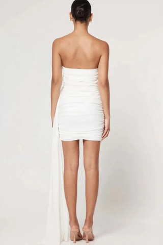 Chic White Strapless Ruched Bodycon Mini Dress with Draped Detail