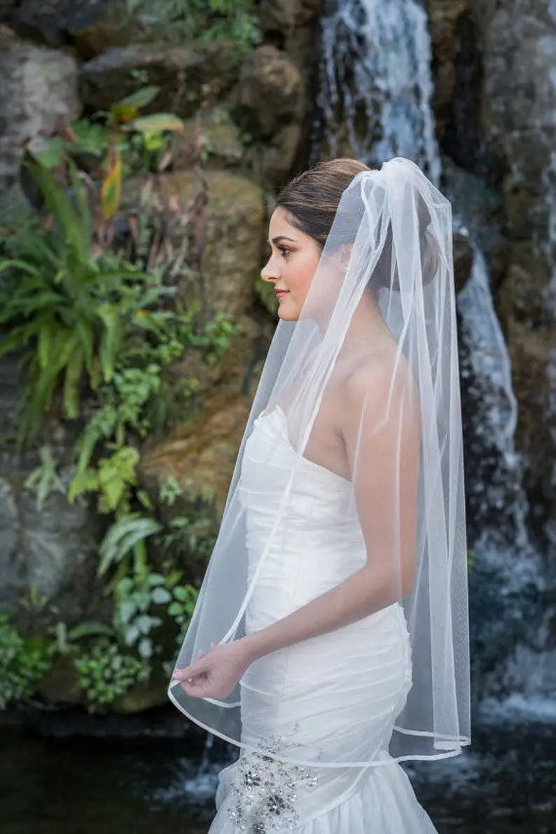 Fingertip Wedding Veil With Satin Trim